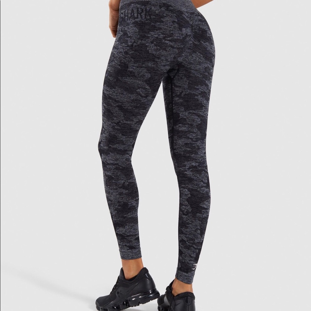 Gymshark camo seamless leggings black
